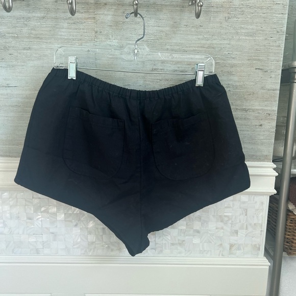 NWT new medium Anthropologie linen tap shorts black flouncy - Picture 10 of 15